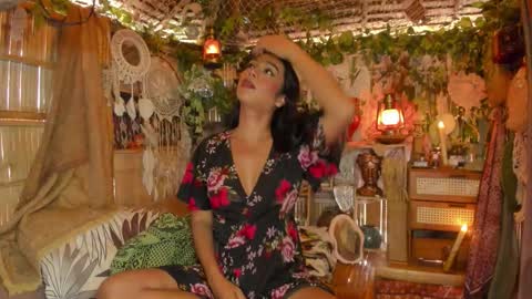 Snapshot of psychiq chatting on October 9, 4:47 am psychiq online show from October 9, 4:47 am