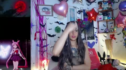 purplekattlyn online show from April 24, 12:13 am