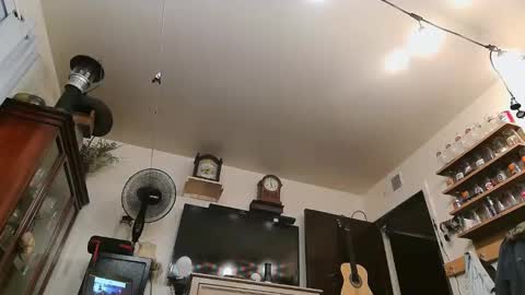 Snapshot of puss123176428 chatting on February 16, 12:21 pm puss123176428 online show from February 16, 12:21 pm