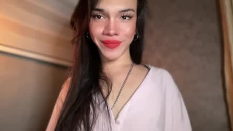 QUEEN online show from April 23, 3:14 am