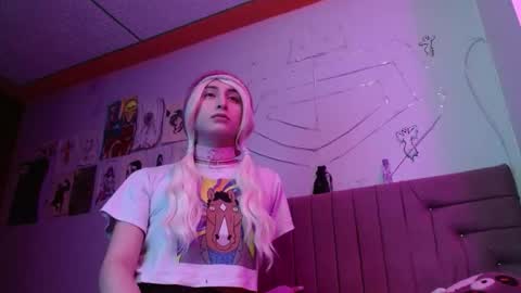 reiv_femboy online show from February 15, 4:52 am