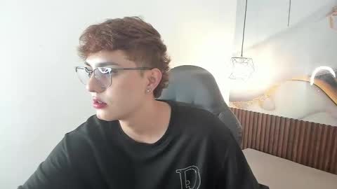 reneepaz online show from January 12, 6:15 pm