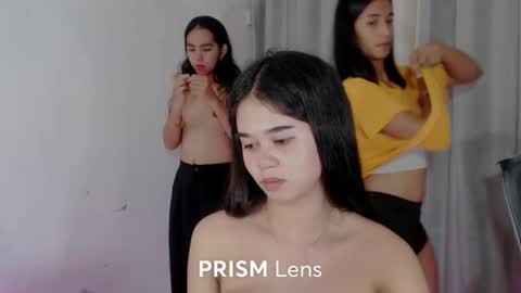 rennygurl online show from March 16, 1:04 pm