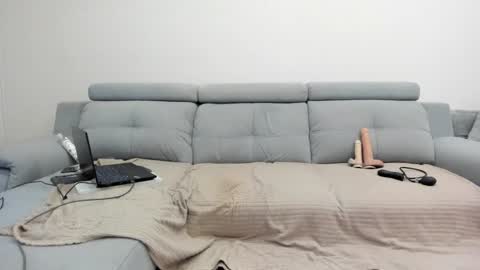 RikkiSinclair online show from December 3, 11:36 am