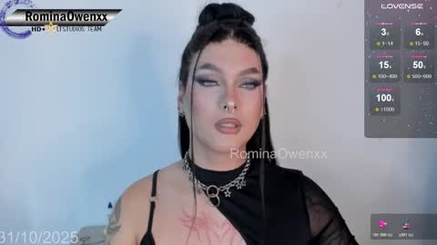 ROMINA OWEN online show from October 31, 7:40 am