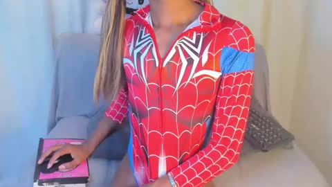 rosaly_rodman online show from October 29, 2:59 pm