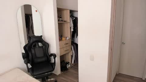 Jhoan Alexis online show from April 22, 9:00 pm