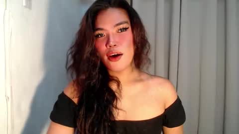 royaltymarcela6969 online show from February 12, 7:09 pm