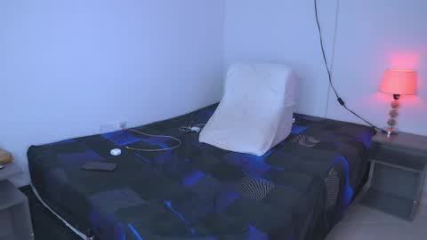 rubi rouss  instagran and X or tw  FAV VIBES11  9 33  101 moan and explode my balls online show from September 13, 7:14 am