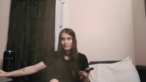 sabinewinters online show from January 11, 1:45 am