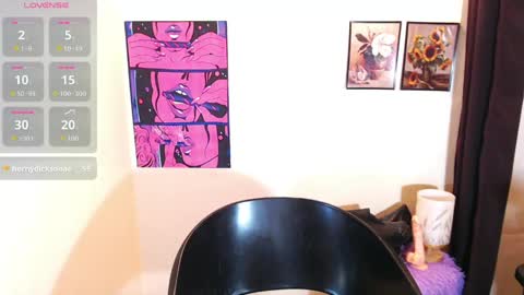 Sam online show from April 21, 4:03 pm