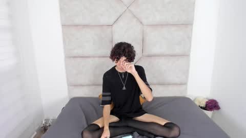 Snapshot of scaarlett_22 chatting on October 16, 9:03 pm scaarlett_22 online show from October 16, 9:03 pm