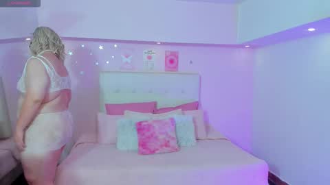 Scarlett  online show from January 11, 12:34 pm