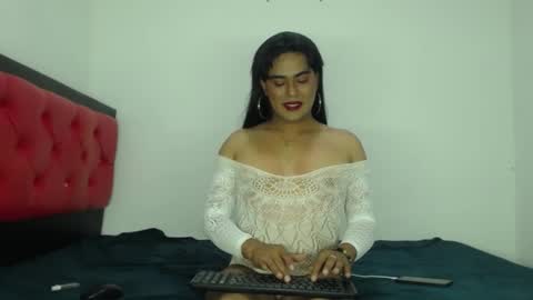 Snapshot of scarlett_tomsomp chatting on January 30, 4:27 am scarlett online show from January 30, 4:27 am