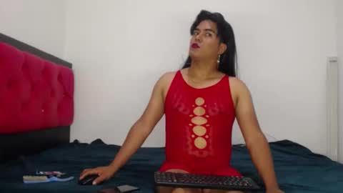 Snapshot of scarlett_tomsomp chatting on February 9, 6:01 am scarlett online show from February 9, 6:01 am