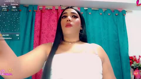 sexy_brunette2590 online show from April 21, 3:57 am