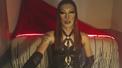 Devine online show from April 22, 5:58 am