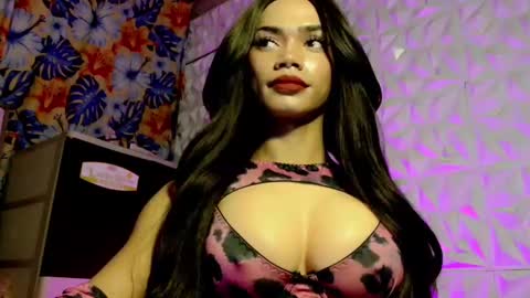 Snapshot of sexyhotbabe18 chatting on February 22, 7:34 am sexyhotbabe18 online show from February 22, 7:34 am