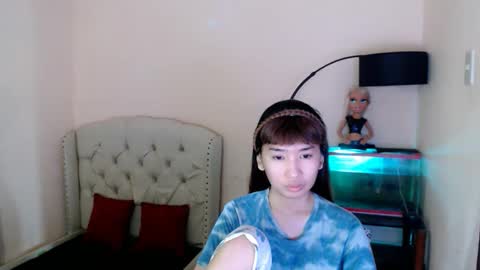 SHANTA FOX  s online show from April 19, 1:17 am