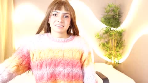 simone_sky online show from February 13, 1:18 pm