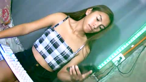 slut_goddessqueen69 online show from November 24, 1:08 am