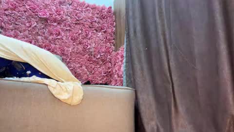 Slutty Lavinia online show from September 14, 4:44 pm