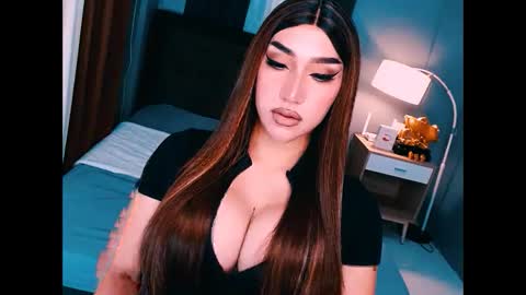 smasherqueen online show from March 27, 8:59 am