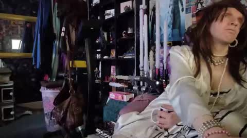 Sophie Satin1980 online show from April 1, 1:41 pm