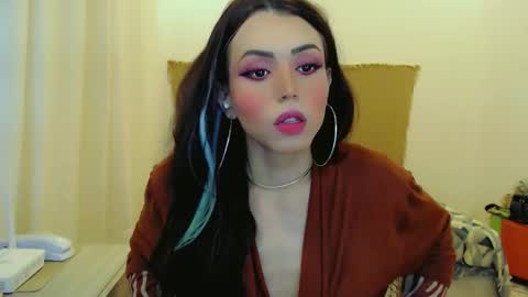 Sophie Fantasys online show from December 13, 11:10 pm