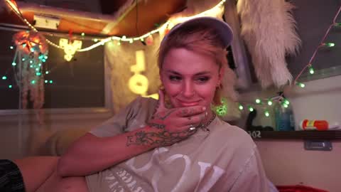 derpy derpington online show from December 14, 3:18 am