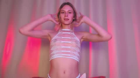 Snapshot of sophiediamond_x chatting on October 23, 3:16 pm sophiediamond_x online show from October 23, 3:16 pm