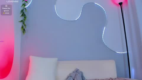 Sophie online show from April 19, 11:07 pm