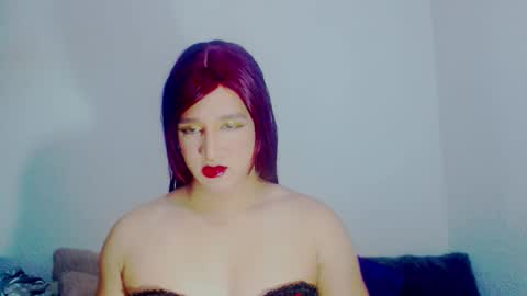 sophiehillsxo online show from February 24, 2:15 am