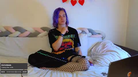 sparkyferret online show from July 3, 3:40 pm
