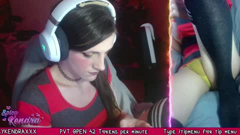 Snapshot of spicykendra chatting on December 12, 3:10 am Kendra online show from December 12, 3:10 am