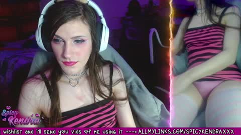 Snapshot of spicykendra chatting on January 11, 3:02 am Kendra online show from January 11, 3:02 am