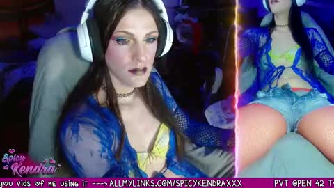 Snapshot of spicykendra chatting on March 5, 4:08 am Kendra online show from March 5, 4:08 am