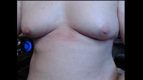 bri and mags fun room online show from July 18, 8:15 pm