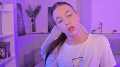 Madison GMT2 4AM-10AM Mon Tue Wed  Sat Sun online show from February 28, 9:05 am