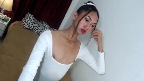 Snapshot of stonehard_sophia chatting on January 14, 7:32 pm Cute Sophia online show from January 14, 7:32 pm