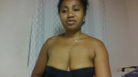 surbelle online show from April 22, 9:49 am