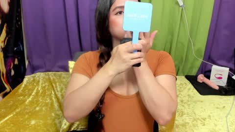 izza  izzasweet online show from April 3, 8:29 pm