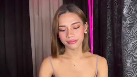 sweet_nikki03 online show from November 11, 7:37 pm