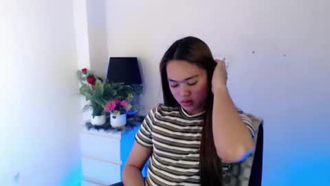 SWEET KEYA online show from March 5, 6:29 am