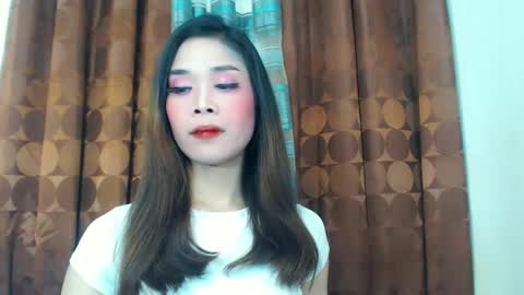 sweetkylecum online show from February 9, 12:30 pm