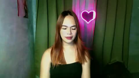 sweetsassyvv online show from November 16, 2:43 am