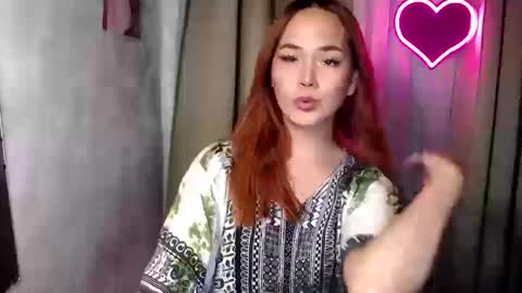 sweetsassyvv online show from December 17, 6:19 am