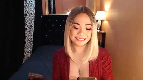 Ms trixiee online show from January 12, 10:34 am