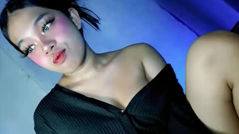 tastelikesugar1 online show from January 17, 2:41 am