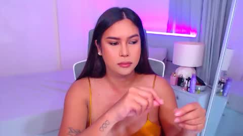 Miss Tati online show from April 18, 5:53 am